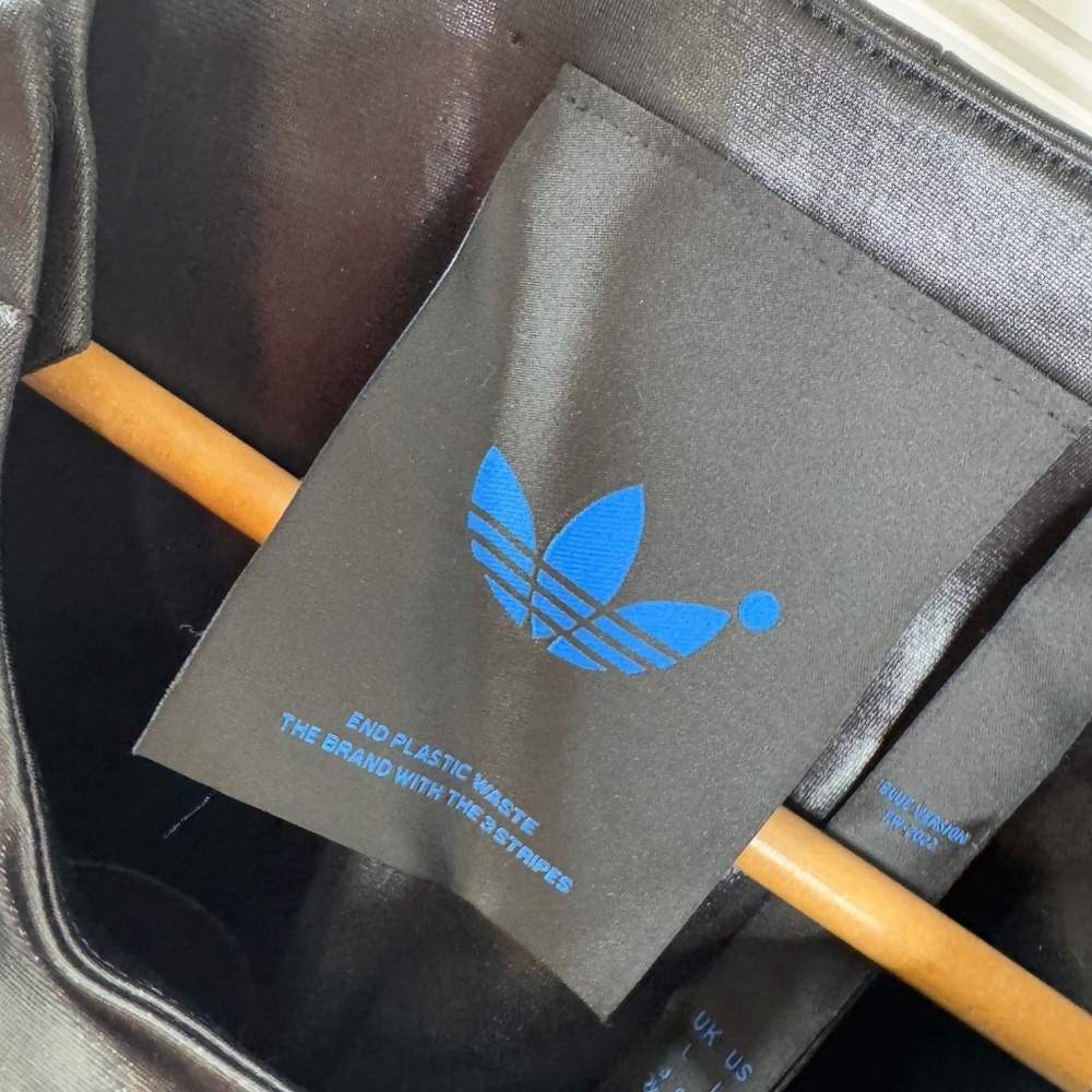 NEW Adidas Chile62 Women's Black Vest Large - Picture 4 of 10